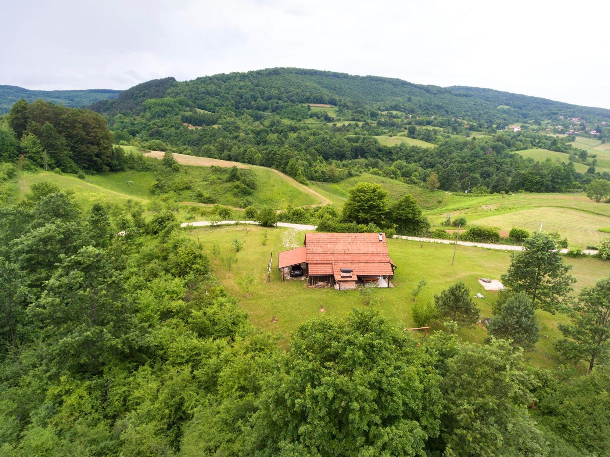 Villa Kuca Za Odmor Slunjcica Exterior foto